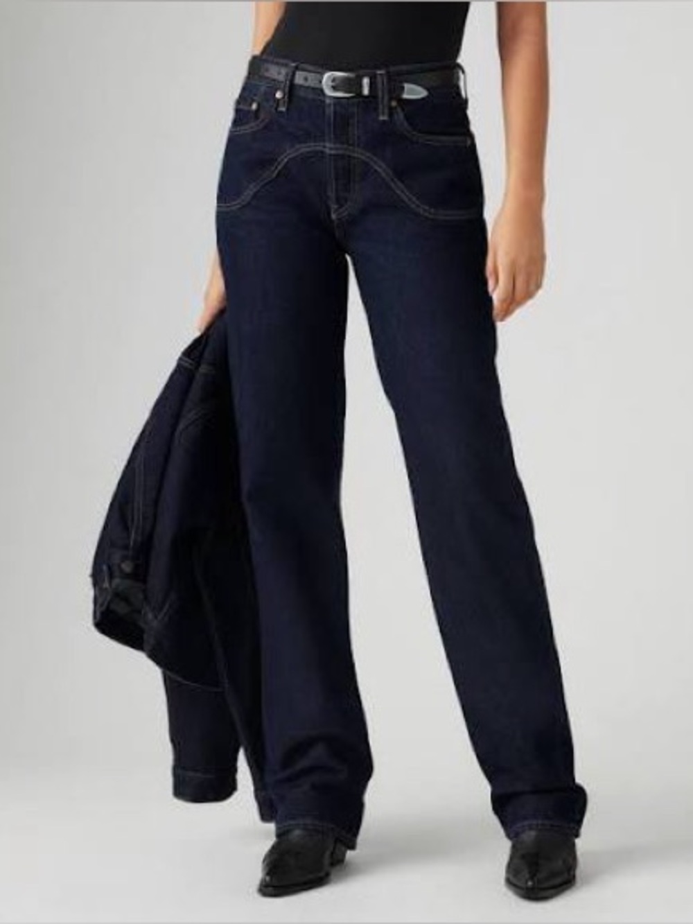 Levi’s 501® '90s Western Women's Jeans, 27 x 30 - Picture 11 of 15